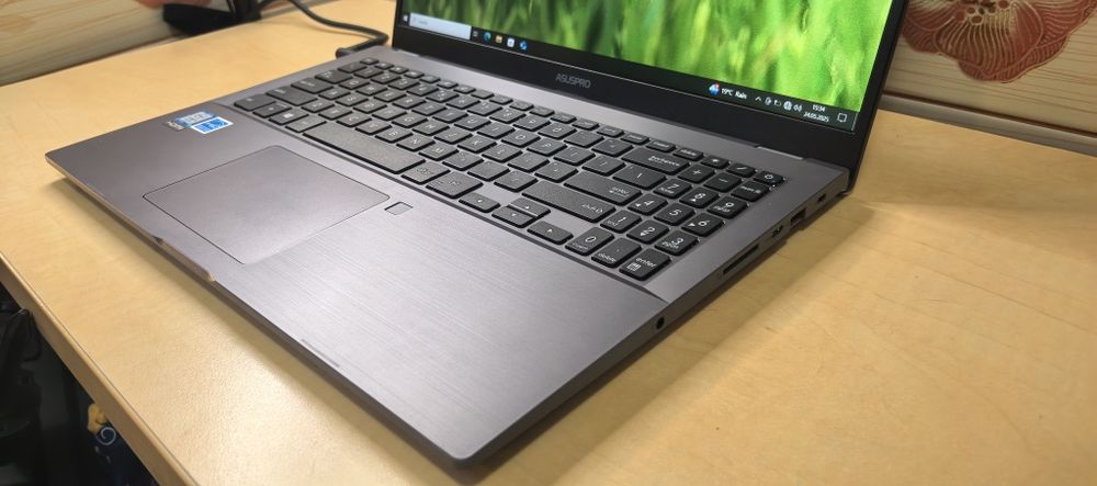 Laptop Asus PRO P3540F_i3 8145u (Gen 8)_20GB DDR4_256GB SSD_ca NOU
