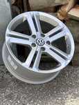 Джанти за Фолксваген Volkswagen 17 “ цола 5х112 чисто нови Golf Passat