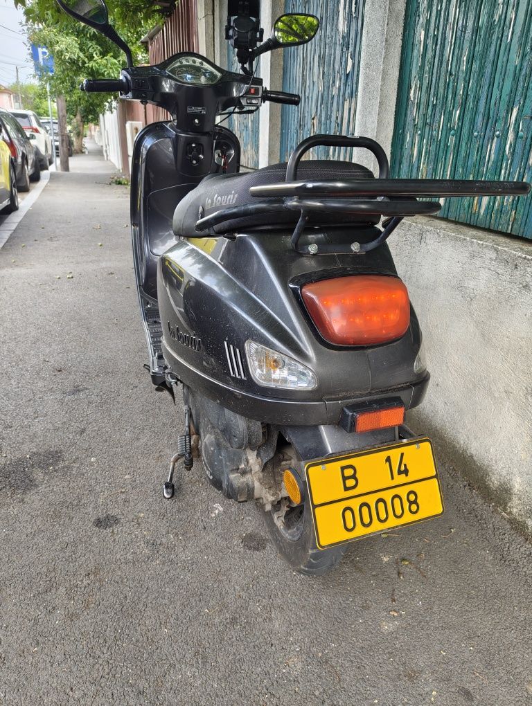 Scuter injectie Fara Permis 25km/h 2020 cu RAR  Gri