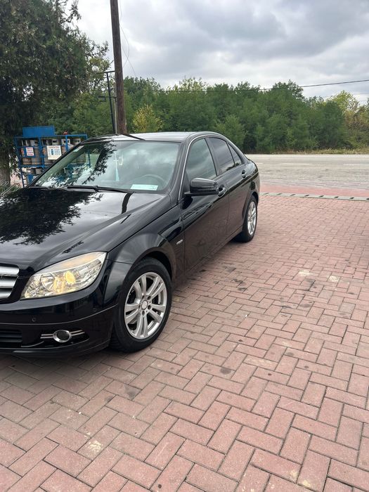 Mercedes C 200 Anul 2010