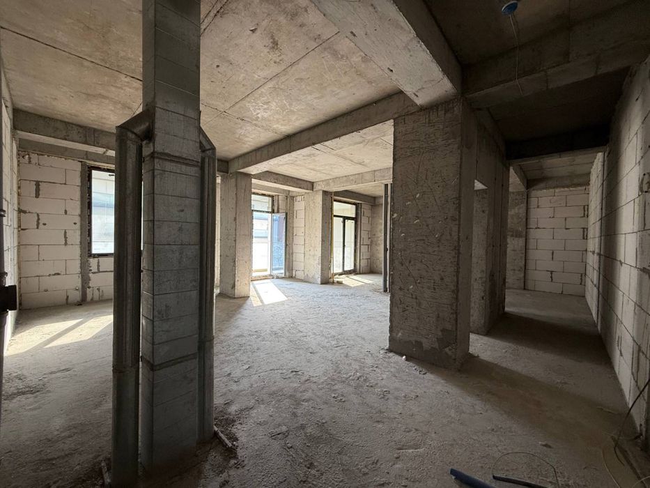 Imperial Club City 3/7/14 77.50м2