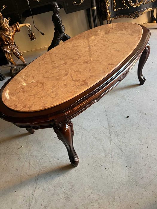 Masa de cafea baroc!