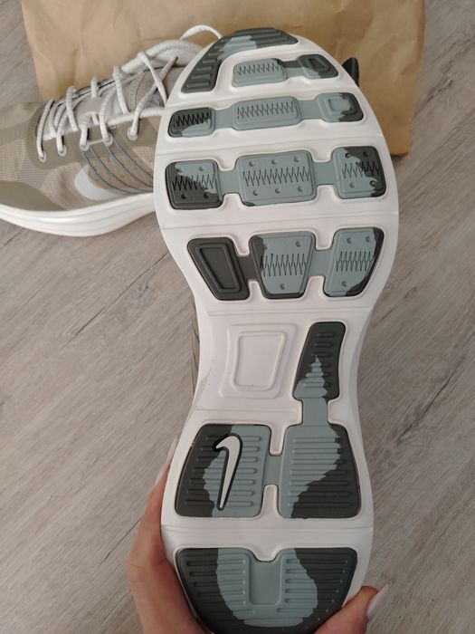 NIKE Lunar roam НОВИ