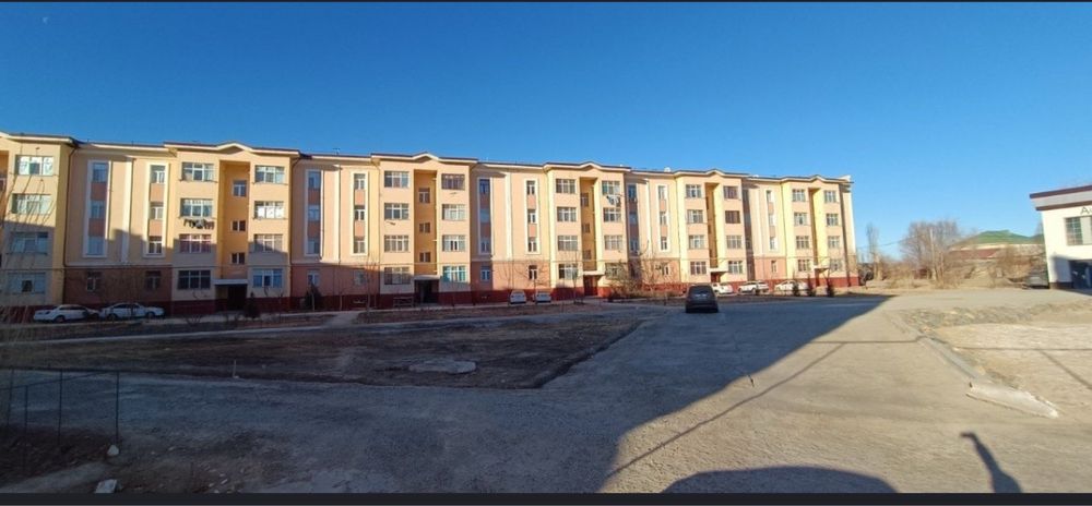 Тез арада 3 ханалы квартира сатылады