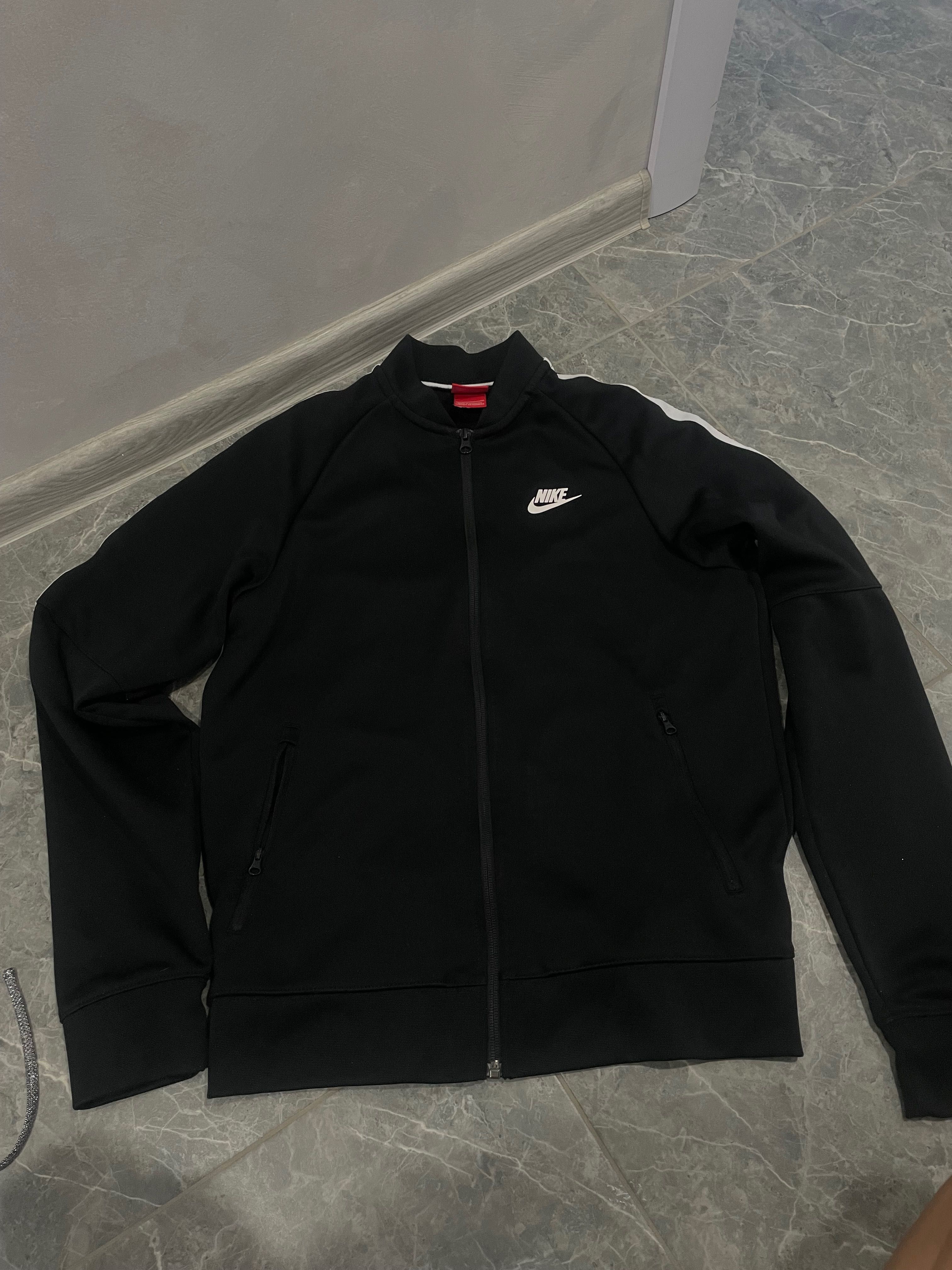 Оригинален Екип Nike