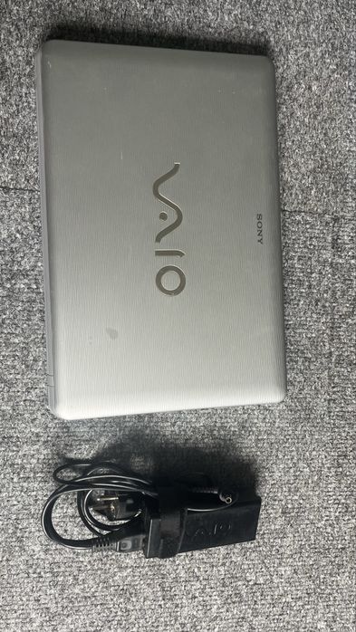 Лаптоп Sony vaio PCG-7182M