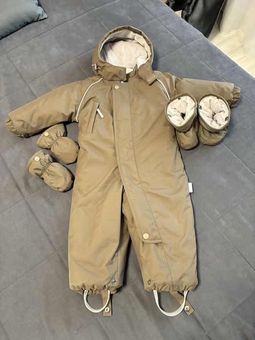 Продам зимний комбинезон Crockid