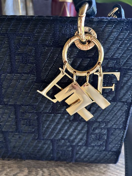 Черна чанта Elisabetta Franchi