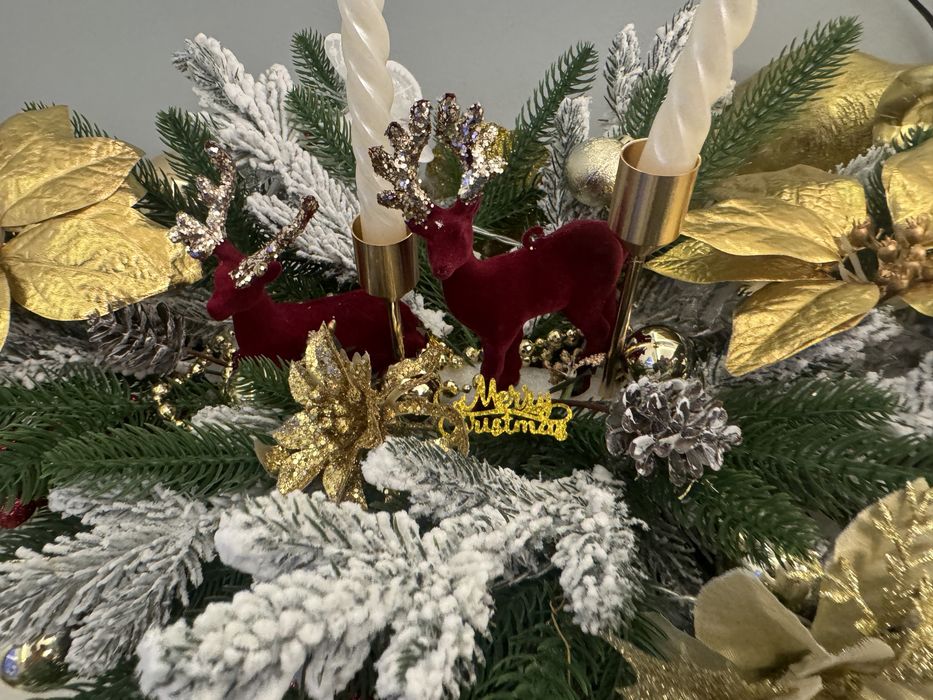 Aranjament de lux alb-auriu