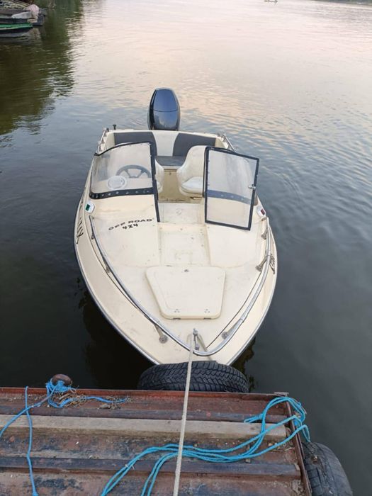 Barca Delta Lux  motor Yamaha