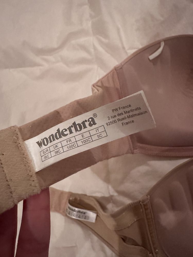 Wonderbra push up сутиени  80B и 85B