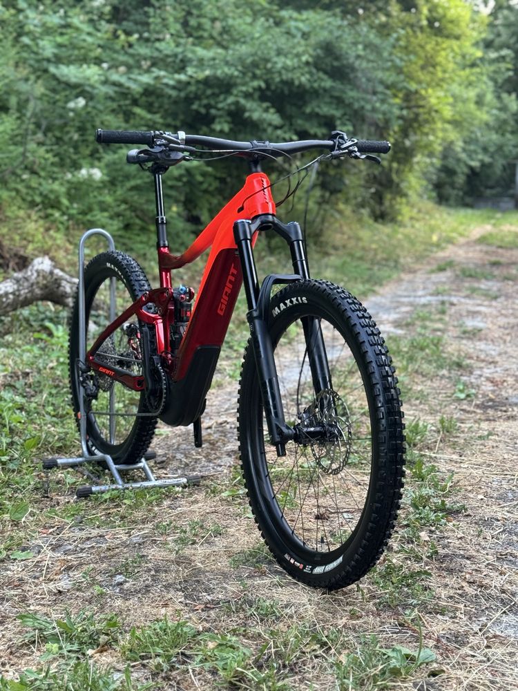 Електрически велосипед E-bike GIANT REIGN E+ PRO1 (М размер)