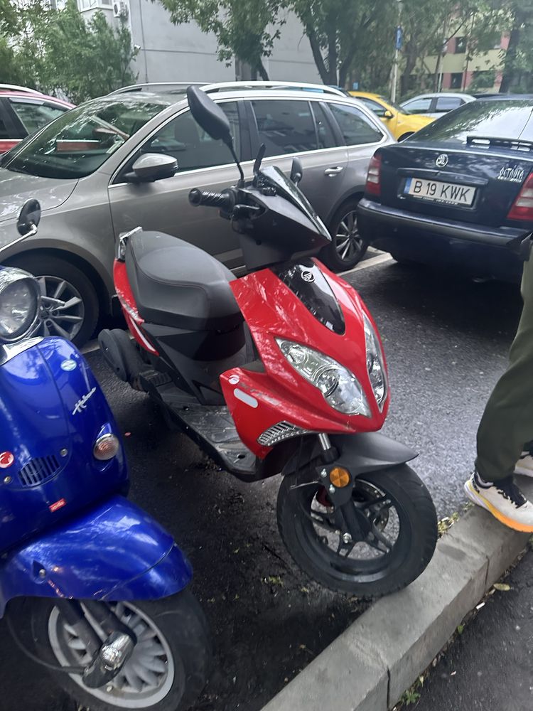 Scutere Aprilia Habana 50 , Scuter Keeway Act Evo 50