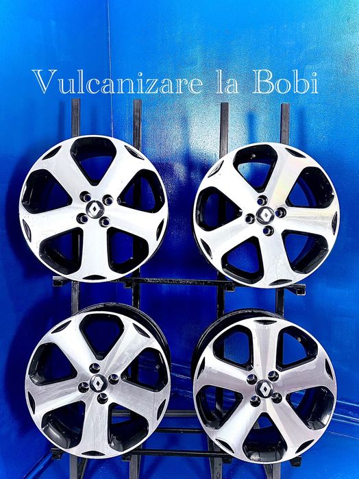 Jante Renault Captur, R17 în stare foarte bună, bicolore!