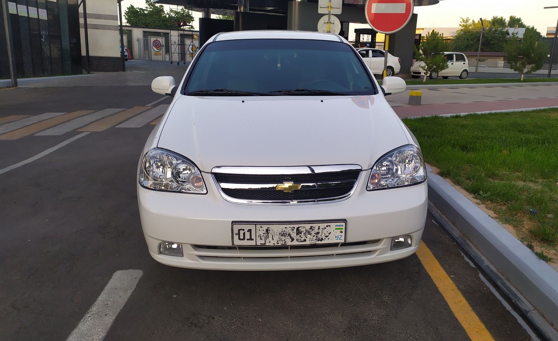 Chevrolet Lasetti 2011 (MT)
2 позиция (MТ)
Двигатель: 1.8 
Год: 2011
П