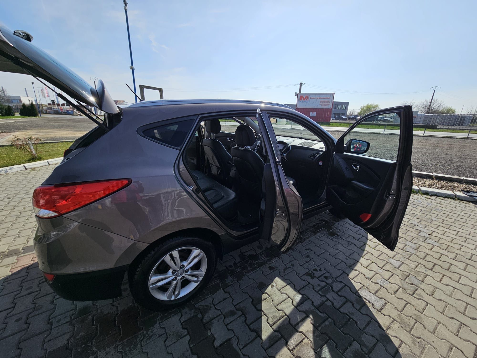 Hyundai IX35 1.7 diesel vin TMAJU81UACJ317156