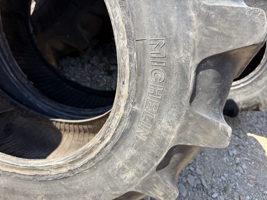 12,4r24 michelin