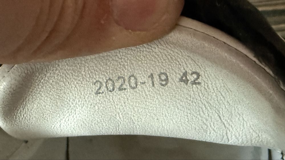 Dolce gabanna portofino low alb numarul 42