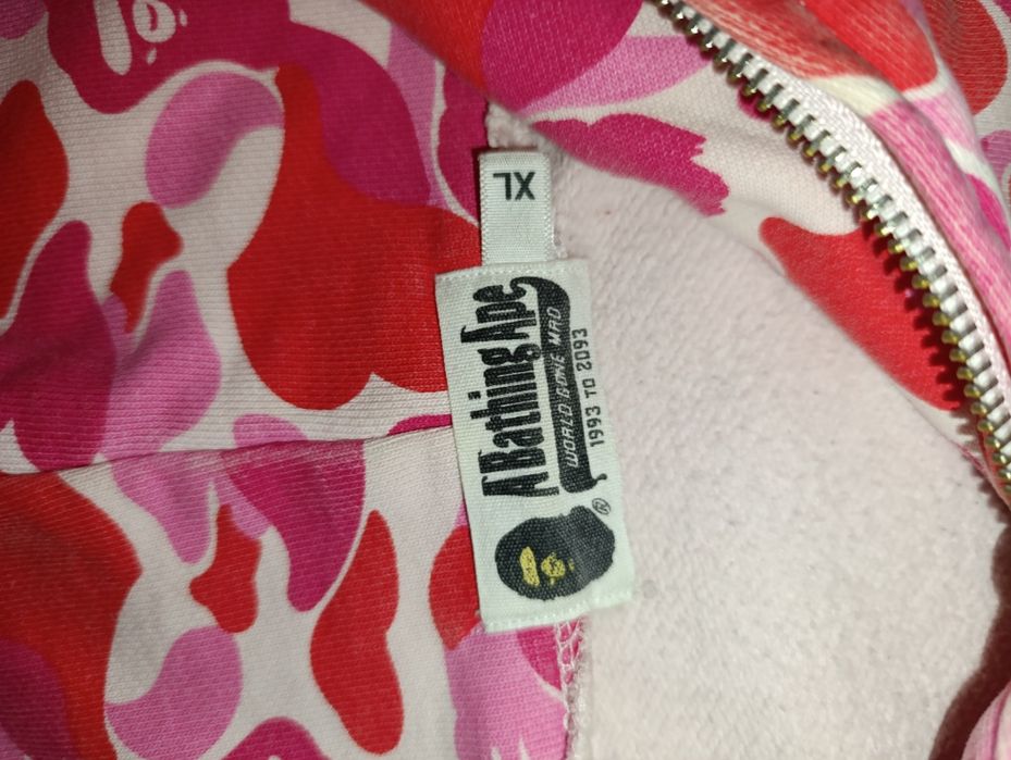 Bape hoodie pink