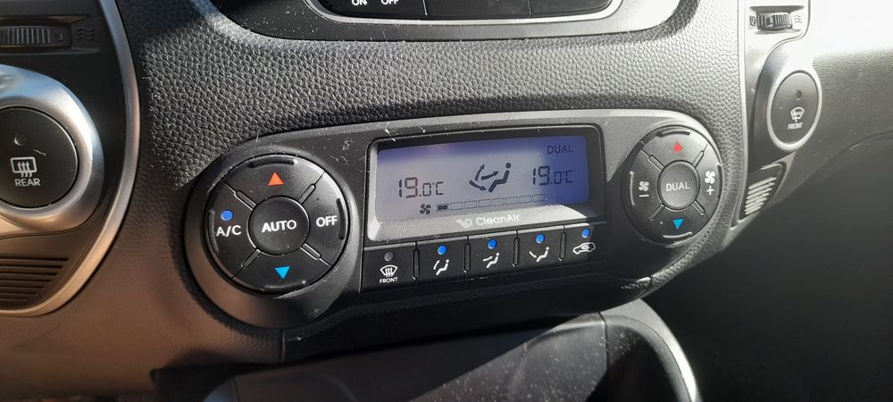 Hyundai ix35,2012,gri