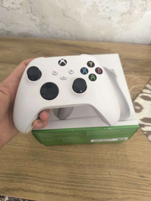 Геймпады Xbox Series/One