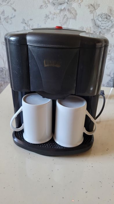 Cafetiera doua cafele