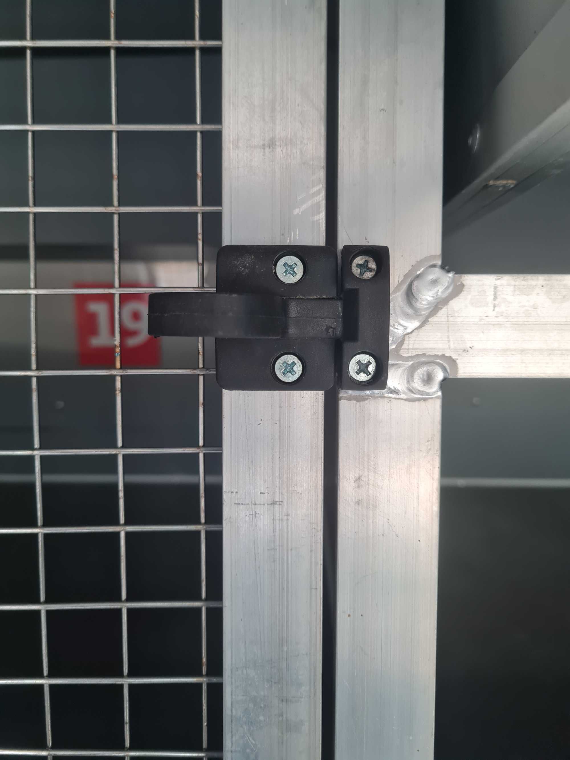 Custi pt caini din Aluminium si inox.