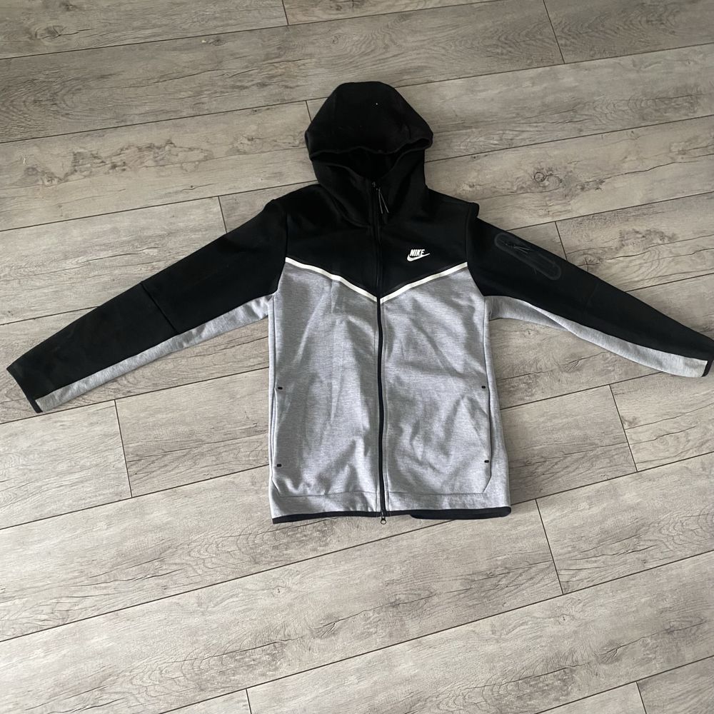 Nike tech flecee