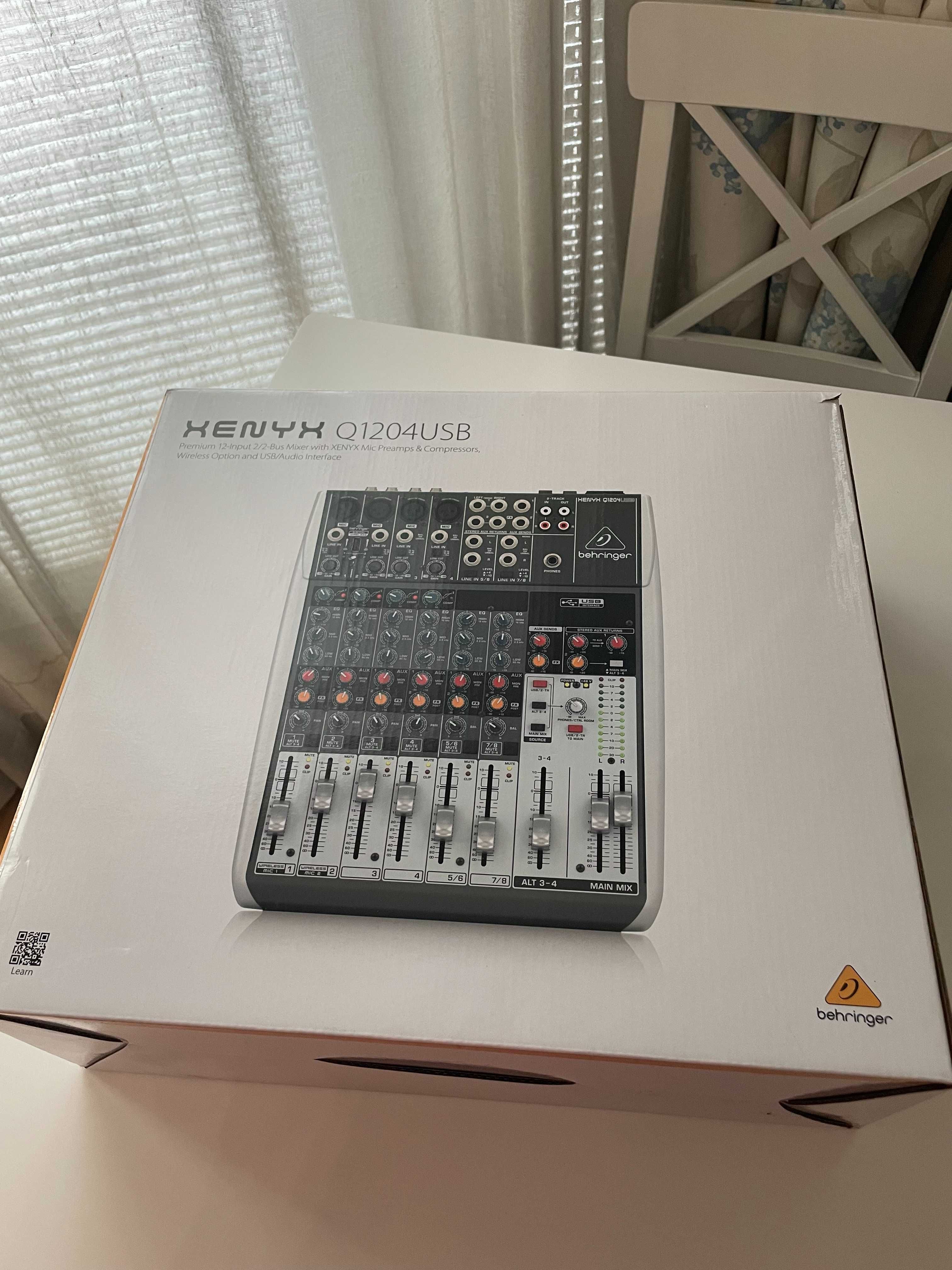 Аналогов миксер - Behringer - Q802USB - като НОВ!