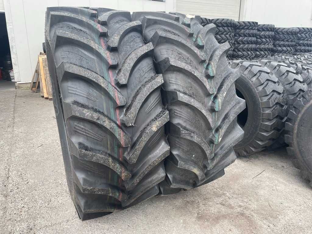 Anvelope noi agricole Radiale de tractor spate 600/65R38 OZKA livrare