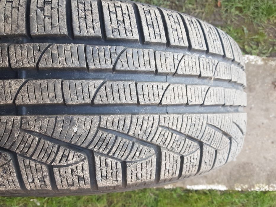 Anvelopa Pirelli