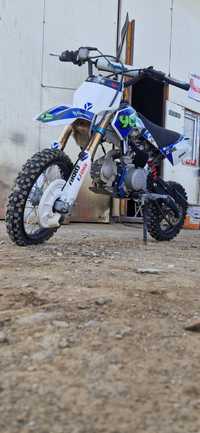 Motocross Ycf f125 Engi