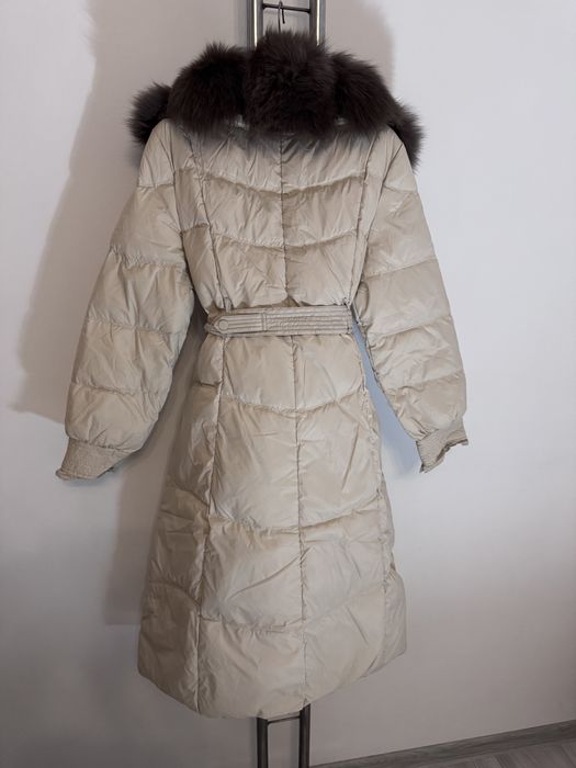 Geaca blana naturala si umplutura din puf