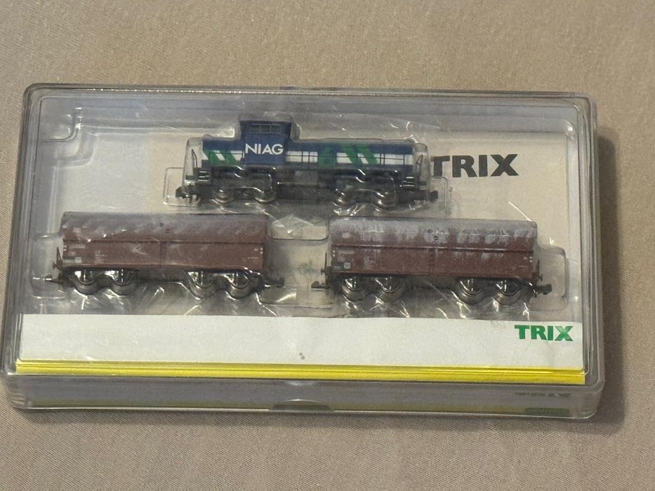 Set tren de marfă Minitrix 11200