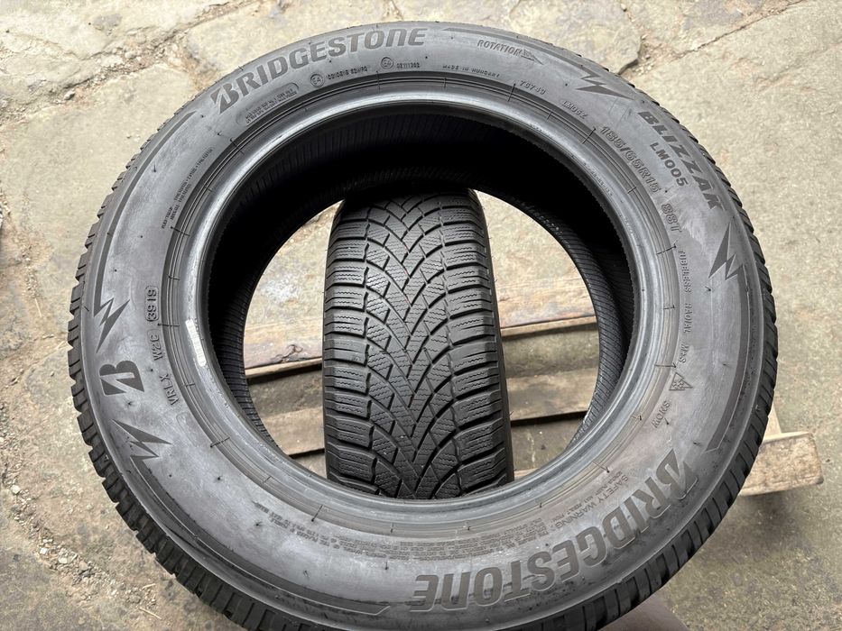 2x Anvelope Iarna 185/65 R15 - Bridgestone Blizzak LM 005
