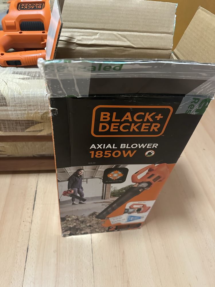 Духалка за листа Листосъбирач Black & Decker, 1850W