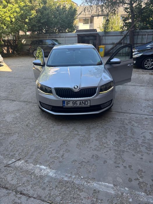Skoda Octavia an 2015