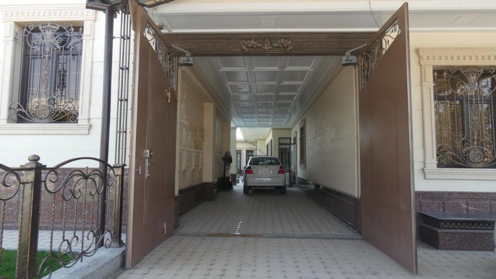 Автоматика для распашных ворот Nice (Италия)