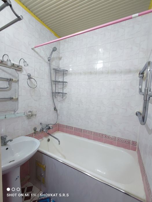 Шота Руставели ориентир Аския базар 2 комнатная квартира