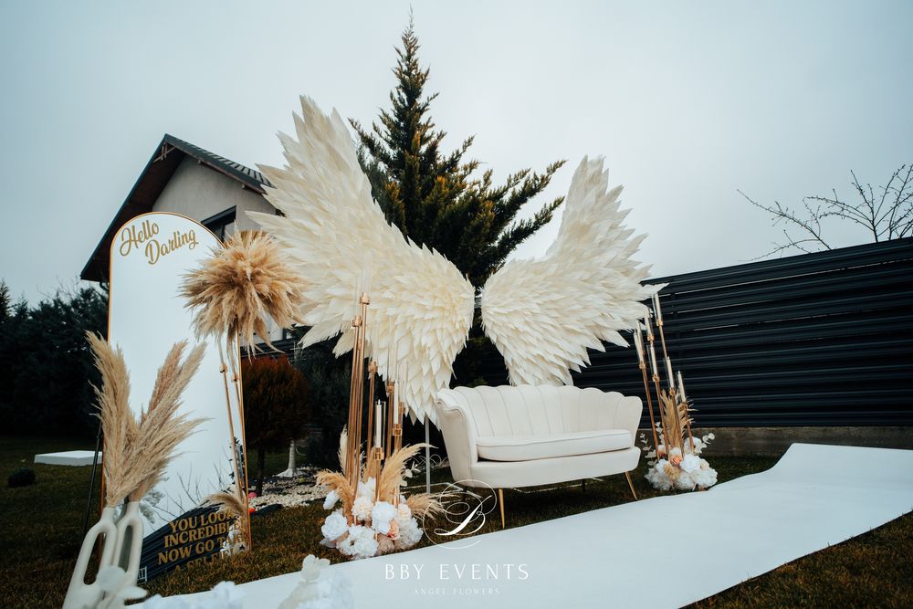 Decor nunta , aripi de inger, decor botez