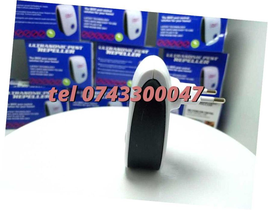 Pest Repeller Anti Soareci Anti Insecte Anti Daunatori Priza Norma