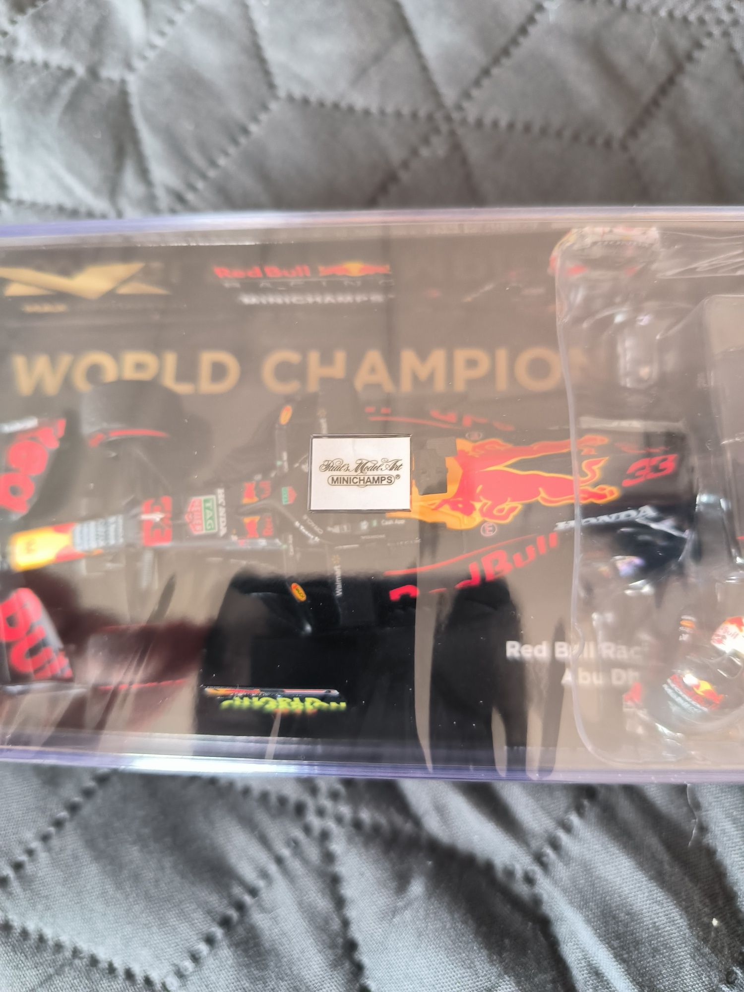 Red bull RB16B Abu Dhabi M.Verstappen World champion 2021 F1 minichamp