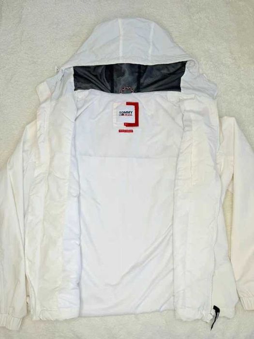 Яке с ветровка Tommy Hilfiger M
