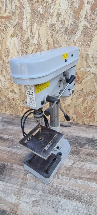 mașină de găurit pentru banc cu coloana