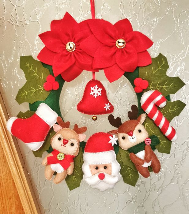 Ornamente brad din fetru