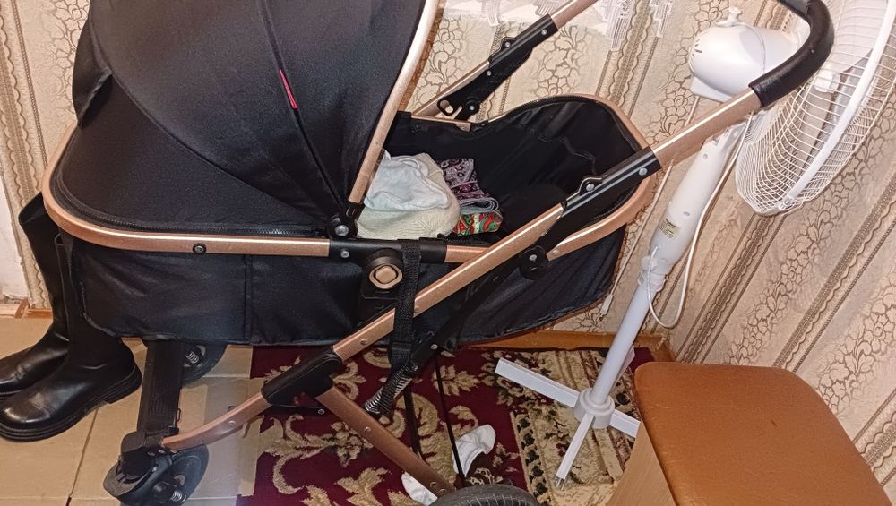 Продам коляску трансформер