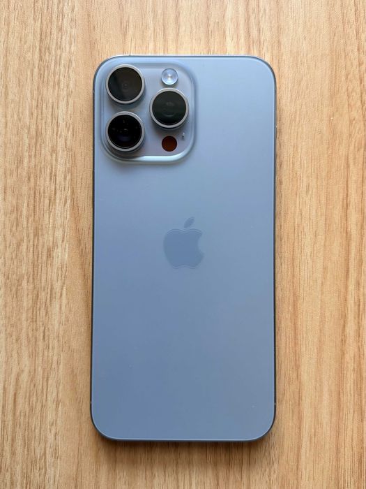 iPhone 15 Pro Max, 256GB, Natural Titanium - Перфектно състояние