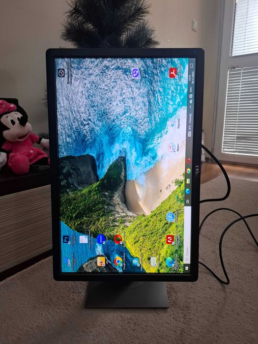 Монитор Dell P2213f