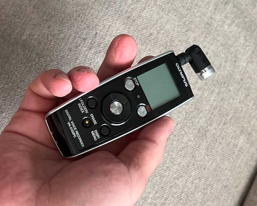 Reportofon digital Olympus VN-2100PC cu microfon extern, functional