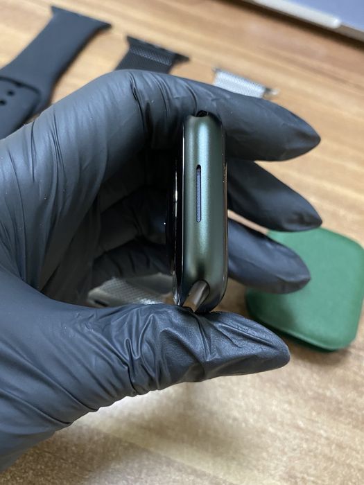 Apple Watch Seria 7 / 45 mm / GPS + cellular / Green / Nou |